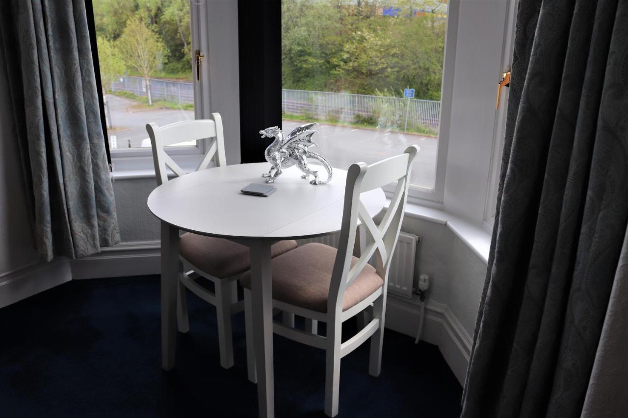 Greylands Guest House Llandrindod Wells Exteriör bild